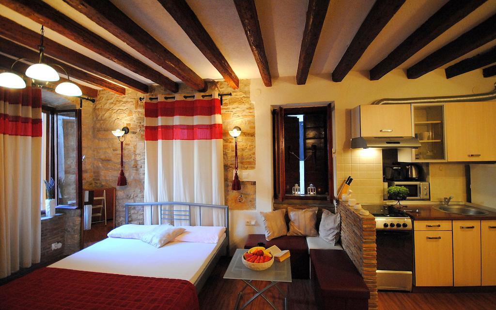 Guesthouse Ancient Stone Rovinj Exterior foto